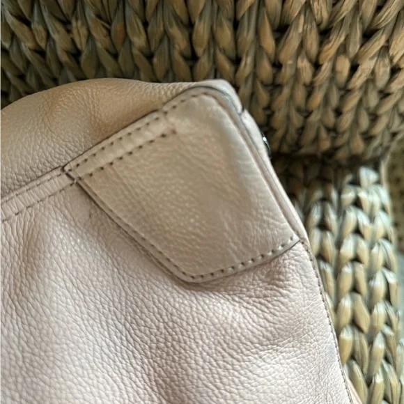 Rebecca Minkoff Regan in Pink Leather - Picture 6 of 8